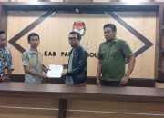 Hasil Penelitian Administrasi Lima Paslon Bupati – Wakil Bupati Parimo Belum Memenuhi Syarat